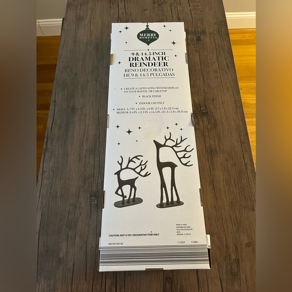 Aldi Merry Moments Black Reindeers 2024 - Picture 2 of 3